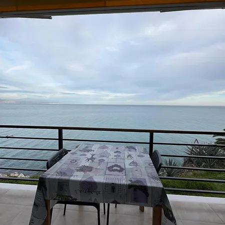 Playa La Carihuela Apartmán *