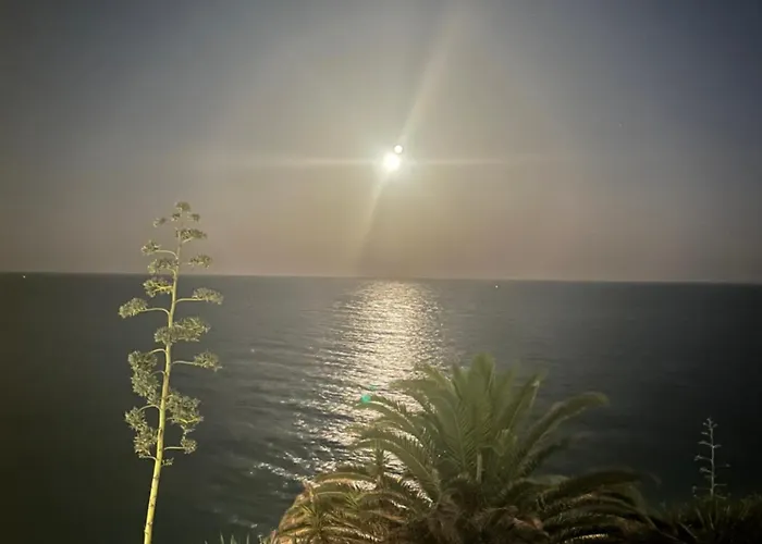 Playa La Carihuela Torremolinos