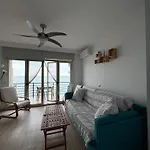 Playa La Carihuela 公寓