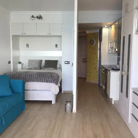 Playa La Carihuela Apartamento *