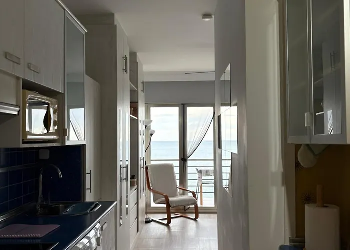 Playa La Carihuela Apartment *